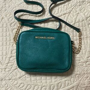 NWOT Michael Kors mini jets set crossbody